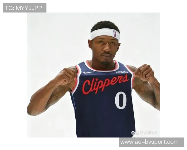 卢指导期待比尔复出对阵勇士若保持恢复节奏有望周六回归