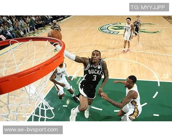 小凯文波特半场精彩表现助球队争胜贡献10分5篮板5助攻 小凯文波特半场精彩表现助球队争胜贡献10分5篮板5助攻