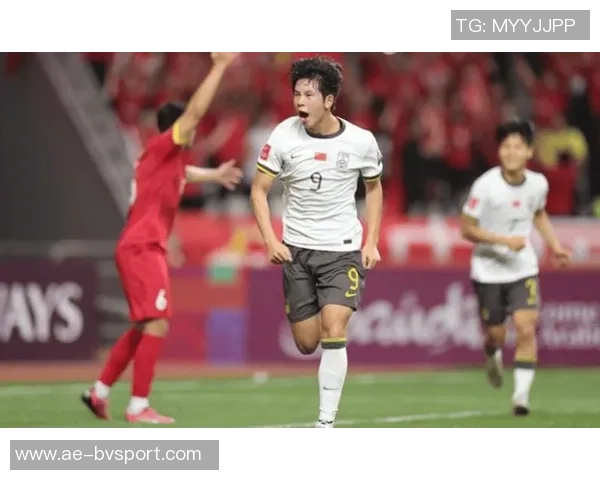 山东U20队表现出色杜月徵险些破门上半场战平上海U20队0比0 山东U20队表现出色杜月徵险些破门上半场战平上海U20队0比0