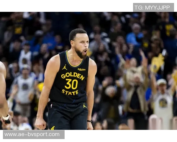 五年前的今天库里狂轰62分创下个人单场得分新高 五年前的今天库里狂轰62分创下个人单场得分新高