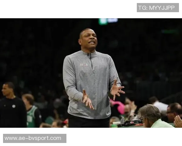 小里弗斯强调76人季后赛成功需确立马克西为核心领袖 小里弗斯强调76人季后赛成功需确立马克西为核心领袖