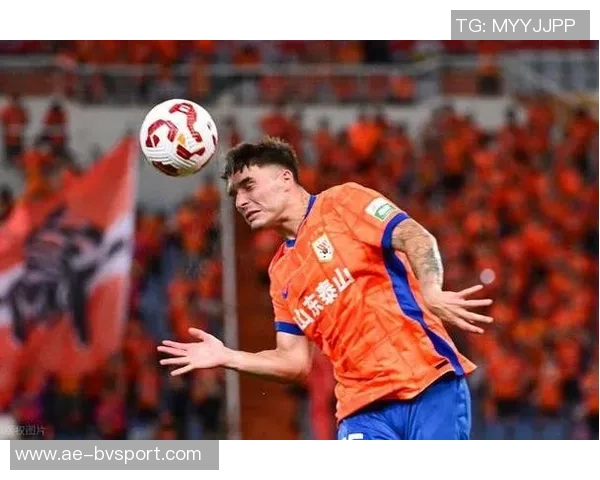 阿斯报道泰山后卫洛佩斯与球队解约将加盟阿尔瓦塞特新篇章开启